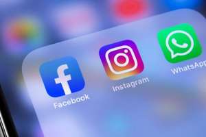 No you are not Hacked - Facebook Service Down
